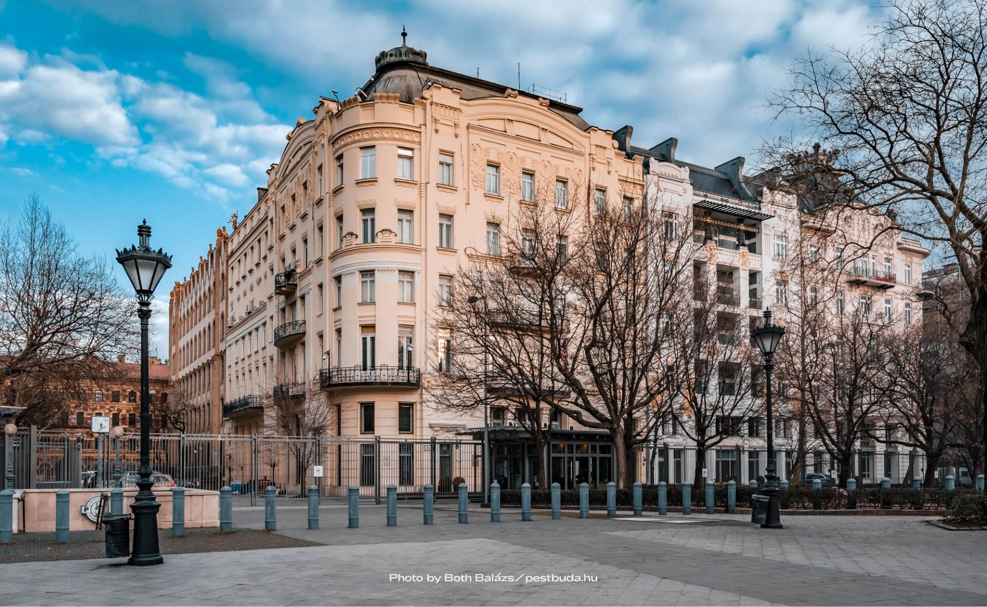 Kármán & Ullmann's Secession buildings on Szabadság tér in Budapest, photo by Both Balázs, pestbuda.hu